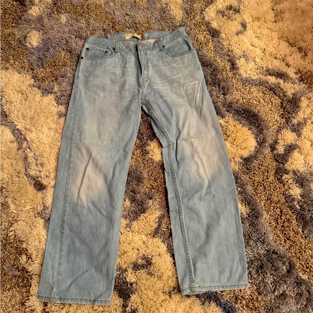 Relaxed straight light blue washed Levi’s 559 34,30